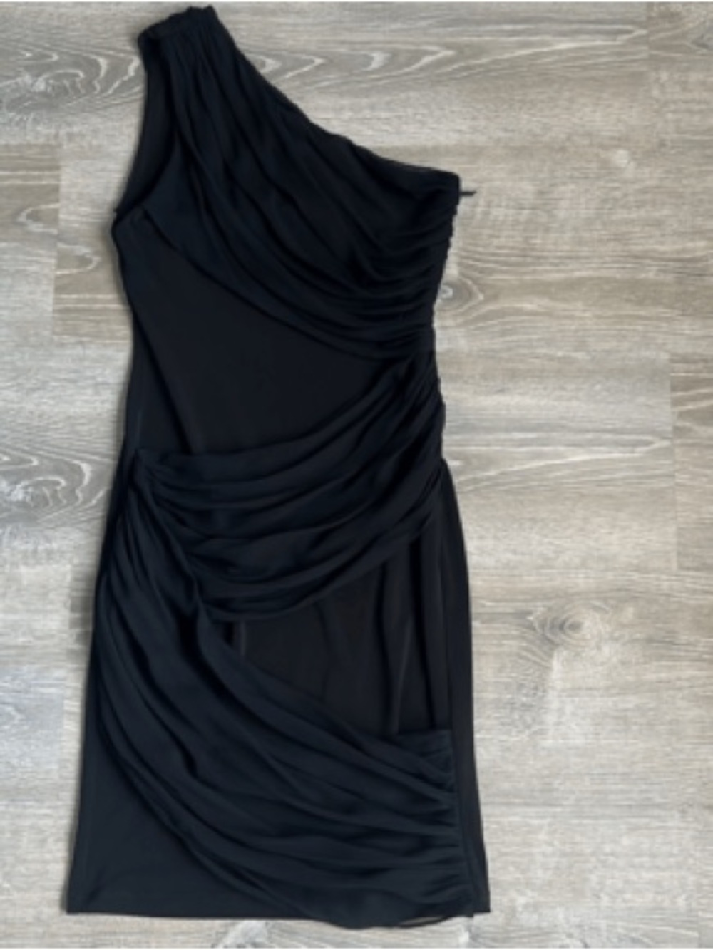 Alice + Olivia Cici One-Shoulder Silk Chiffon Dress